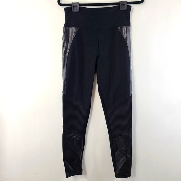 SPANX Pants - Spanx Assets Half Ponte Knit Half Faux Leather Pull On Solid Black Leggings Sz L